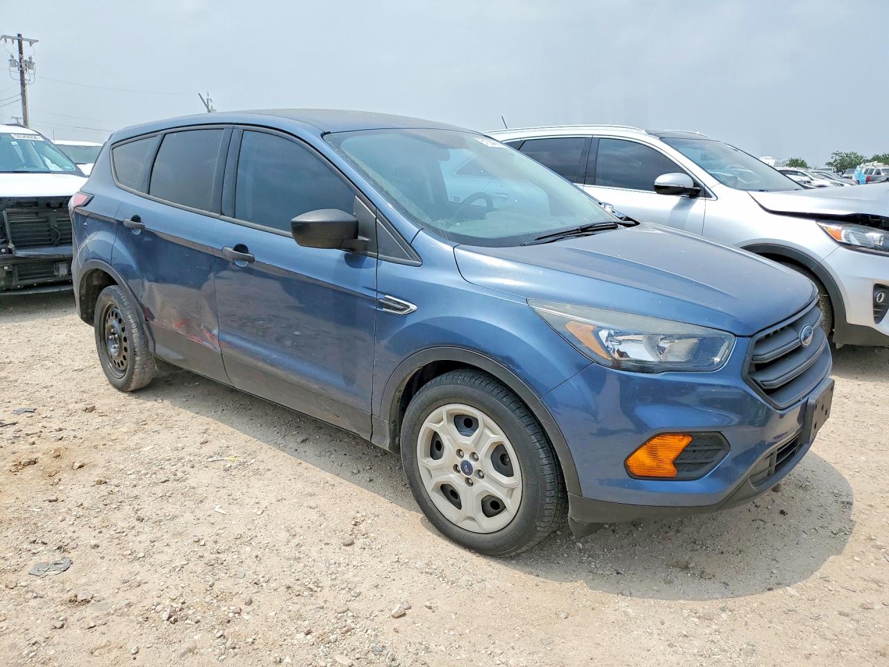 2018 Ford Escape VIN 1FMCU0F79JUB54606 COPART salvage auction — Rear End, TX - SALVAGE VEHICLE TITLE, sold $2,250 on 2026-06-25 (photo 4)