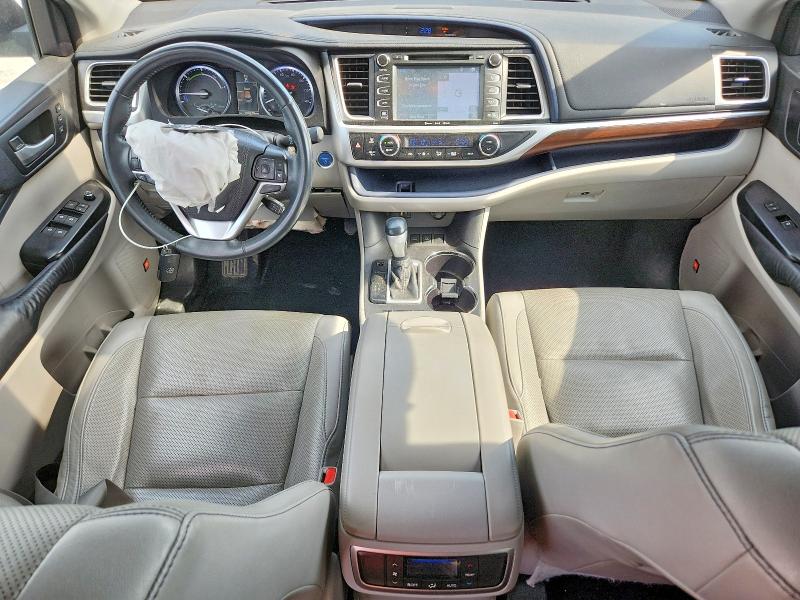 2016 Toyota Highlander VIN 5TDDCRFH6GS015667 COPART salvage auction — FRONT END, Il - Salvage Certificate, sold $6,200 on 2026-07-27 (photo 8)