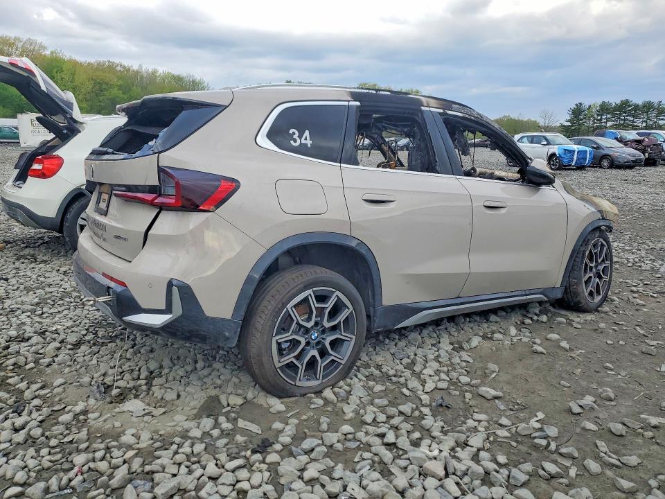 2026 BMW X1 VIN WBX73EF08T5488618 COPART salvage auction — BURN, NJ - CERT OF TITLE-SALVAGE, sold $825 on 2026-07-27 (photo 3)