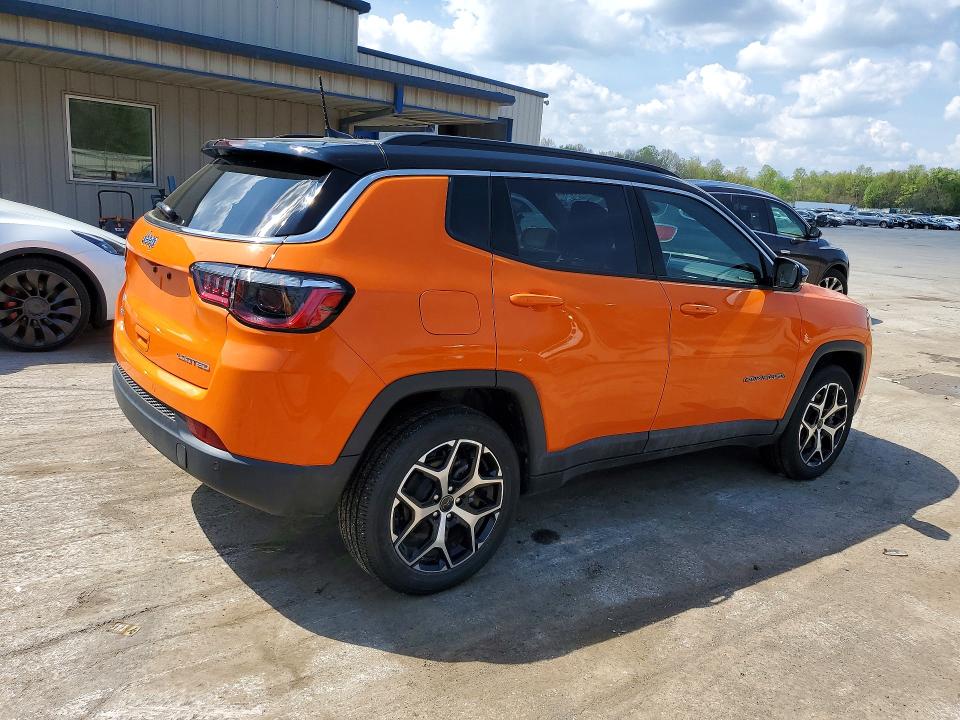 2026 Jeep Compass VIN 3C4NJDCN5TT174008 COPART salvage auction — MECHANICAL, Pa - Certificate Of Salvage, sold $12,600 on 2026-07-02 (photo 3)