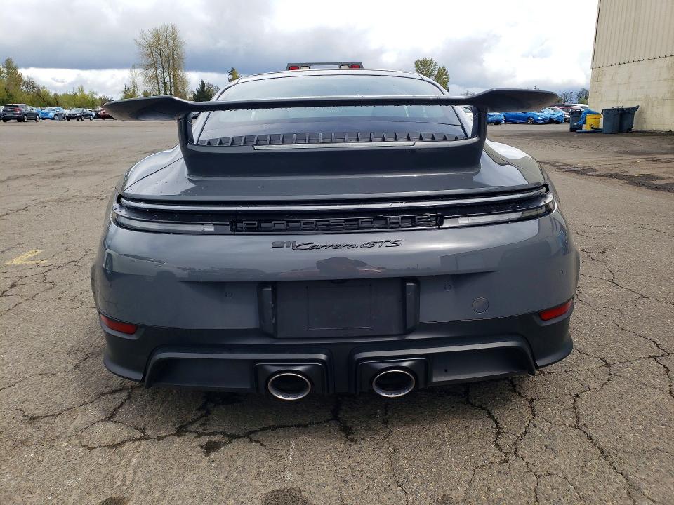 2025 Porsche 911 VIN WP0AB2A99SS226102 COPART salvage auction — FRONT END, Or - Salvage Title Certificate, sold $102,000 on 2026-07-23 (photo 6)