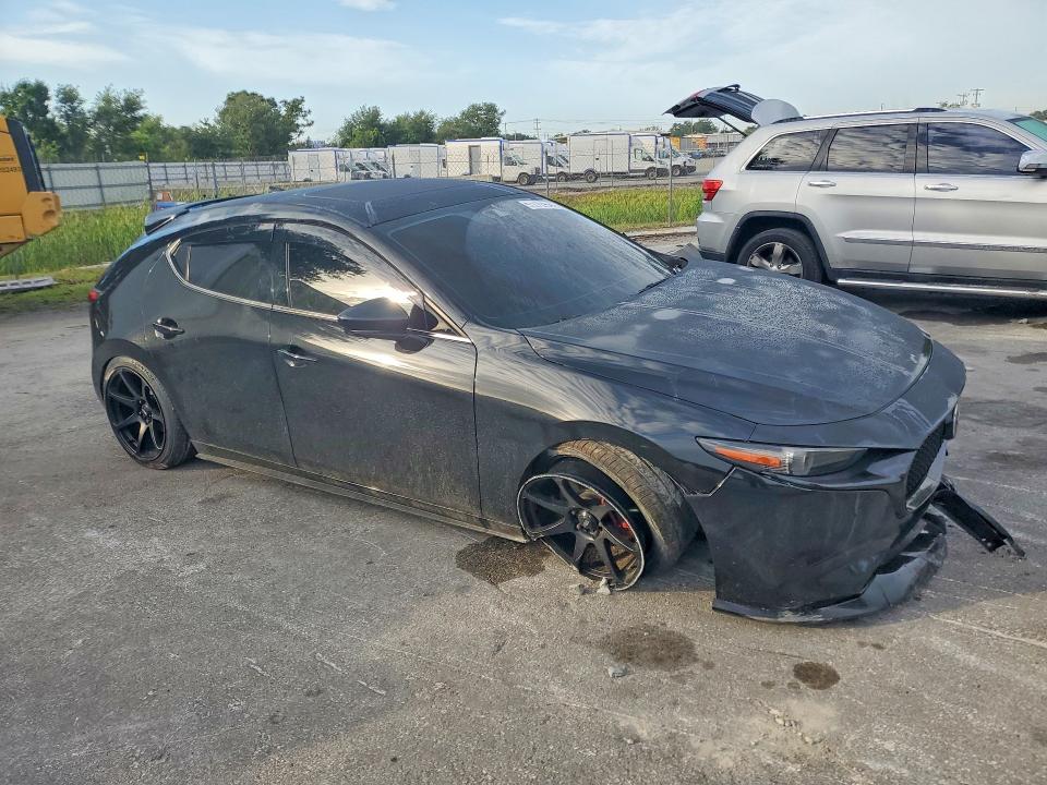 2021 Mazda 3 VIN JM1BPBNY4M1400898 COPART salvage auction — UNDERCARRIAGE, Salvage Title, sold $3,150 on 2026-07-16 (photo 4)