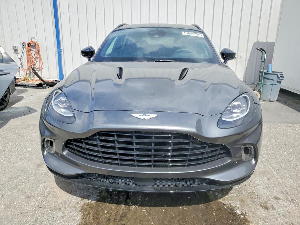 2021 Aston martin Dbx VIN SCFVUJAW5MTV03824 COPART salvage auction — REAR END, Salvage Title, sold $37,500 on 2026-07-17 (photo 5)