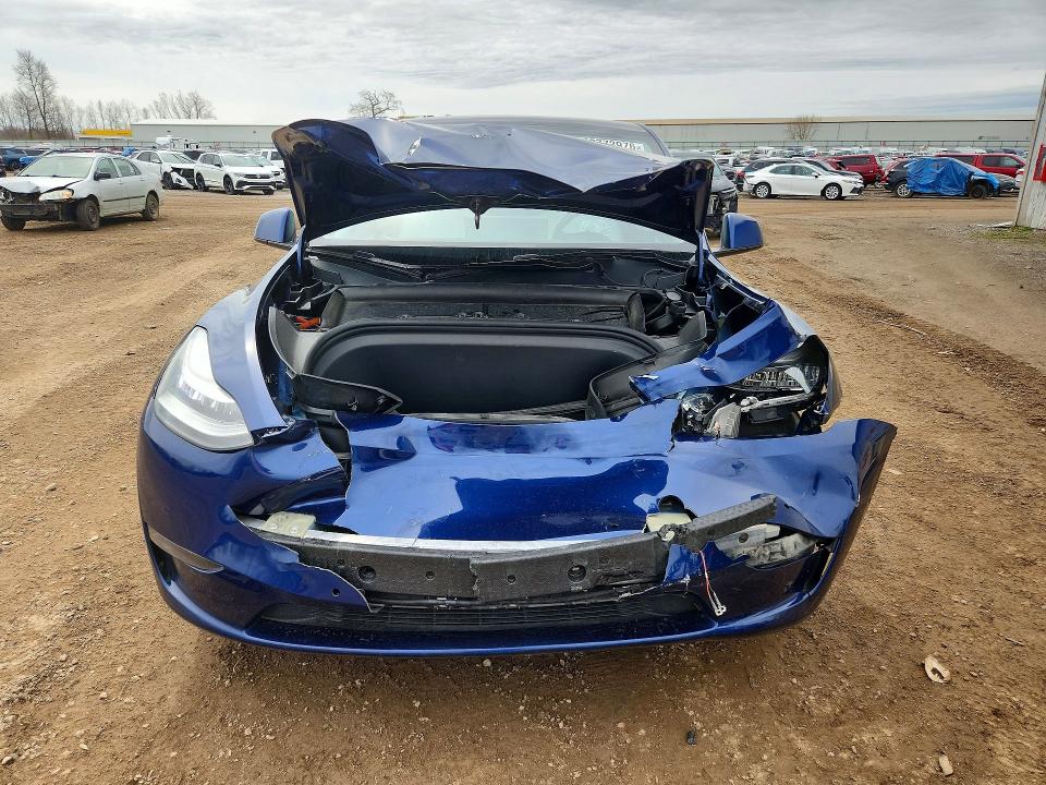 2022 Tesla Model y VIN 7SAYGDEE8NF318776 COPART salvage auction — FRONT END, Mi - Cert Of Title-Salvage Vehicle, sold $7,700 on 2026-07-15 (photo 5)