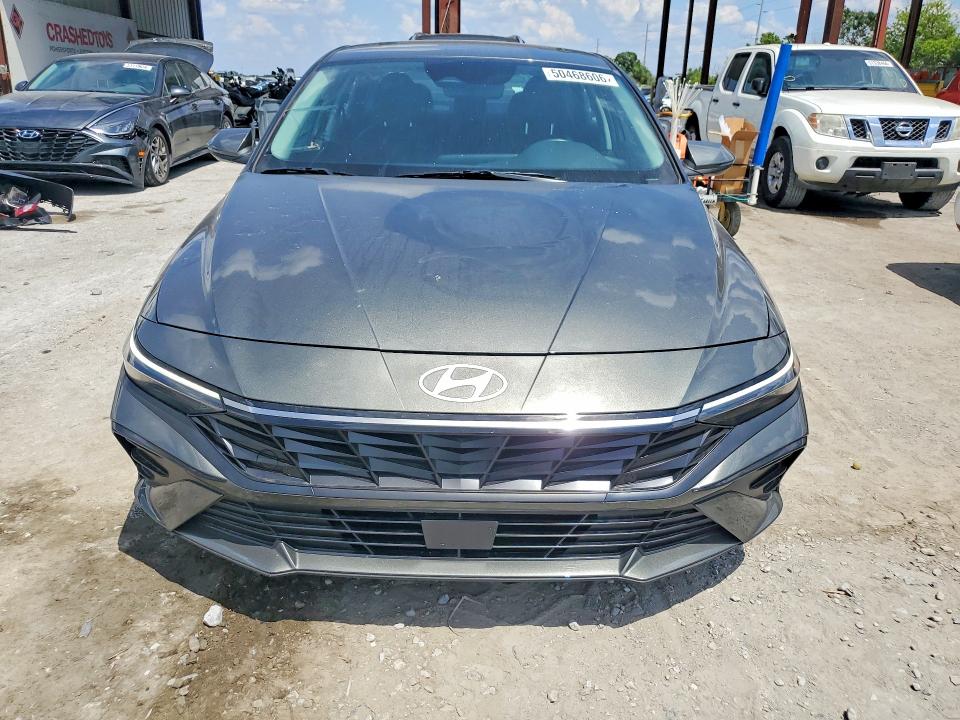 2025 Hyundai Elantra VIN KMHLP4DGXSU936562 COPART salvage auction — REAR END, FL, sold $7,800 on 2026-07-17 (photo 5)
