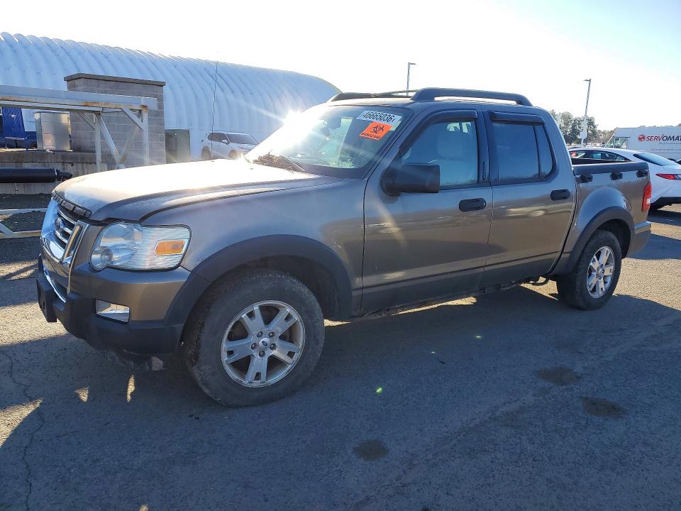 2007 Ford Explorer sport trac VIN 1FMEU51K67UA30254 COPART salvage auction — MINOR DENT/SCRATCHES, Mi - Certificate Of Title, sold $1,950 on 2026-07-09 (photo 1)