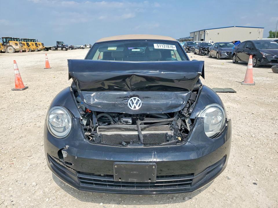 2015 Volkswagen Beetle VIN 3VW517AT1FM802872 COPART salvage auction — FRONT END, Tx - Salvage Vehicle Title, sold $3,650 on 2026-07-02 (photo 5)