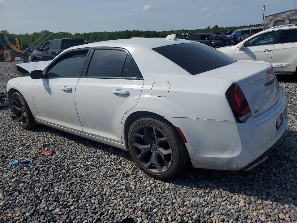 2022 Chrysler 300 VIN 2C3CCAAG7NH139538 COPART salvage auction — FRONT END, TN - SALVAGE CERTIFICATE, sold $1,750 on 2026-07-02 (photo 2)