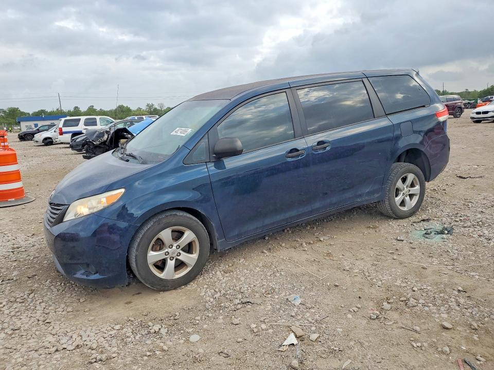 2011 Toyota Sienna VIN 5TDZK3DC4BS025040 COPART salvage auction — FRONT END, Tx - Salvage Vehicle Title, sold $1,550 on 2026-07-02 (photo 1)