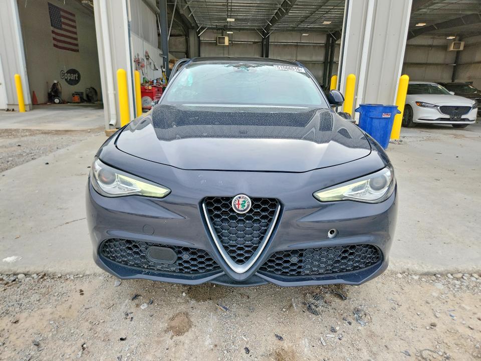 2019 Alfa romeo Giulia VIN ZARFANBN2K7600421 COPART salvage auction — SIDE, Id - Salvage Certificate Of Title, sold $3,700 on 2026-08-11 (photo 5)