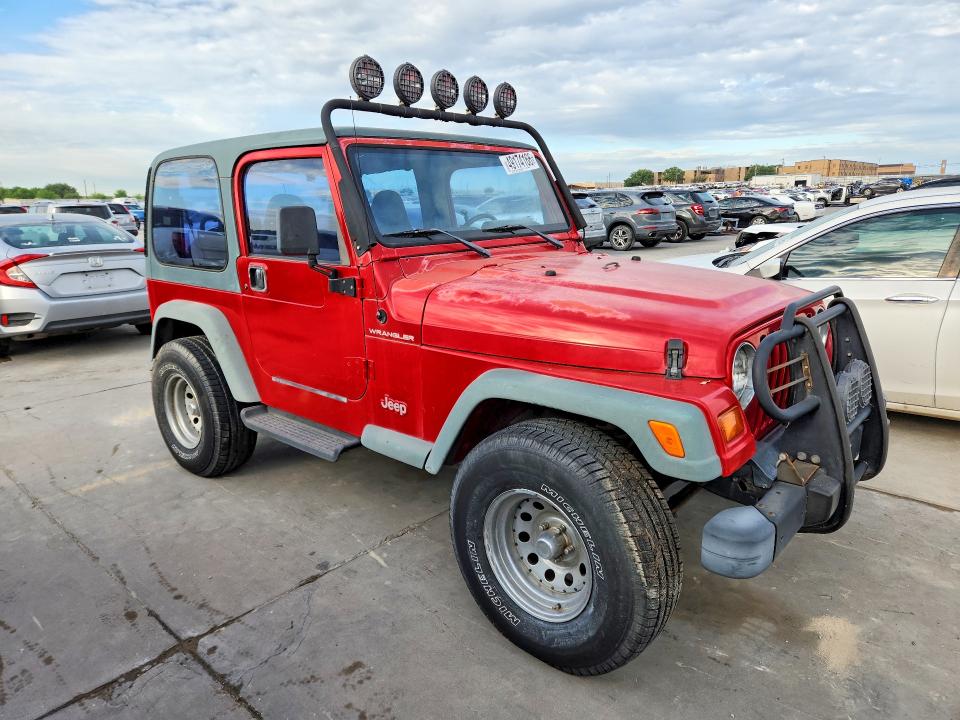 1998 Jeep Wrangler / VIN 1J4FY29P6WP783107 COPART salvage auction — NORMAL WEAR, TX - CERTIFICATE OF TITLE, sold $2,600 on 2026-07-09 (photo 4)