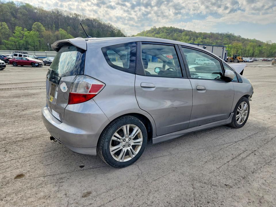 2009 Honda Fit VIN JHMGE88449S017826 COPART salvage auction — FRONT END, Pa - Certificate Of Salvage, sold $800 on 2026-07-09 (photo 3)