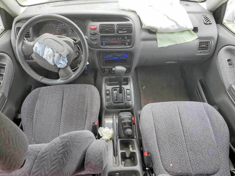 2002 Suzuki Grand vitara VIN JS3TD62V424158142 COPART salvage auction — FRONT END, WA - BILL OF SALE, sold $175 on 2026-07-31 (photo 8)