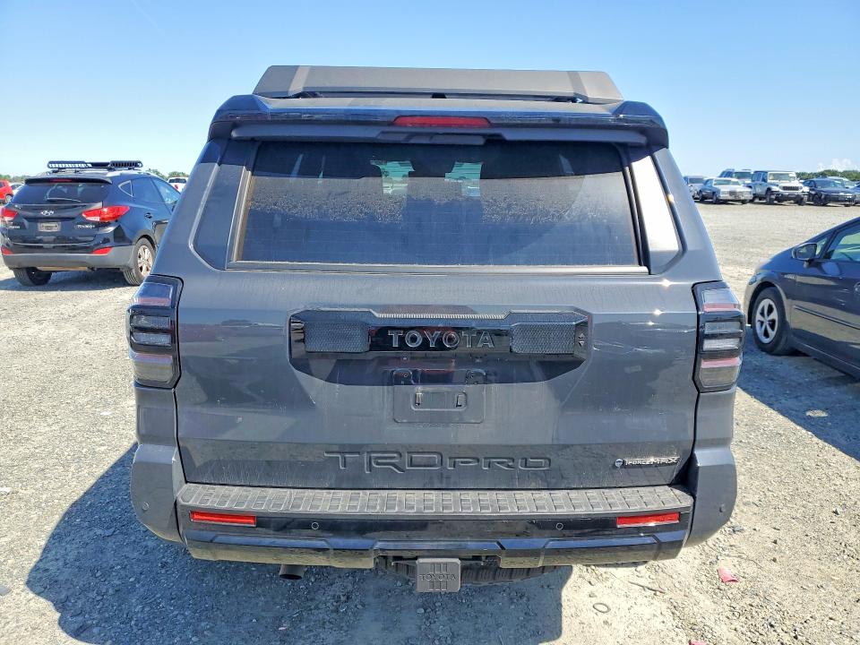 2025 Toyota 4runner VIN JTEVB5BR9S5022928 COPART salvage auction — FRONT END, Ca - Non-Repairable Vehicle Cert, sold $52,000 on 2026-07-07 (photo 6)