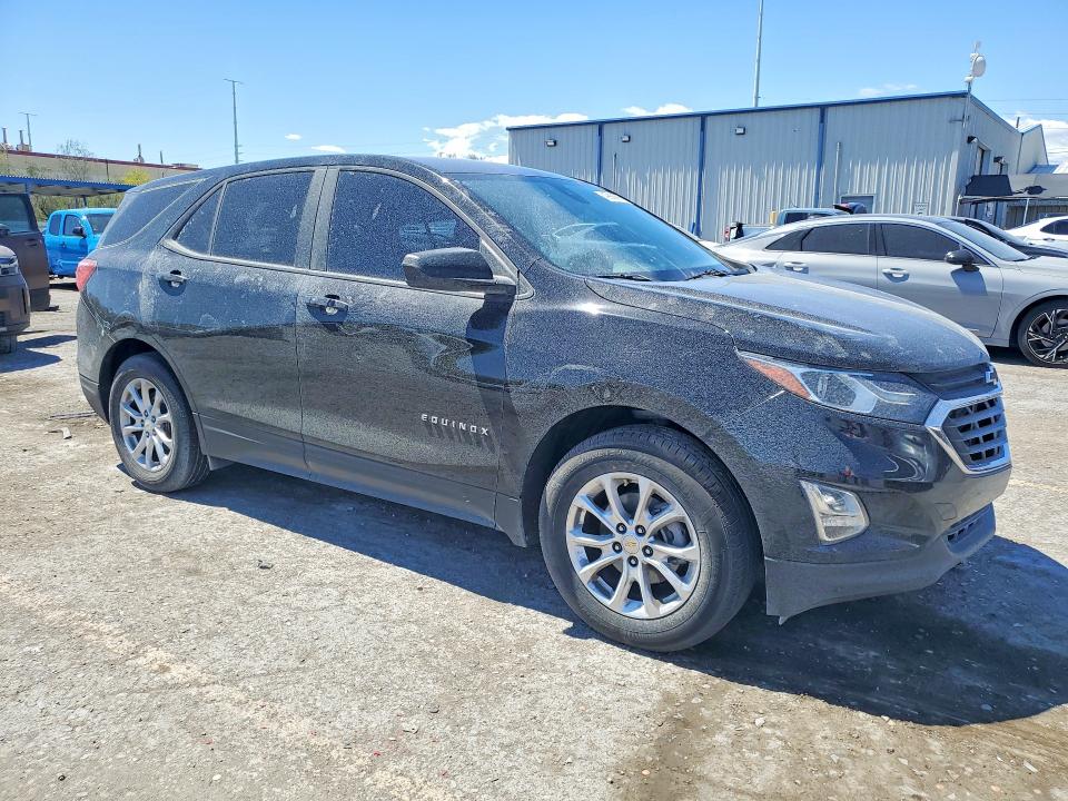 2020 Chevrolet Equinox VIN 2GNAXHEV4L6230761 COPART salvage auction — REAR END, NV - SALVAGE TITLE, sold $2,000 on 2026-07-02 (photo 4)