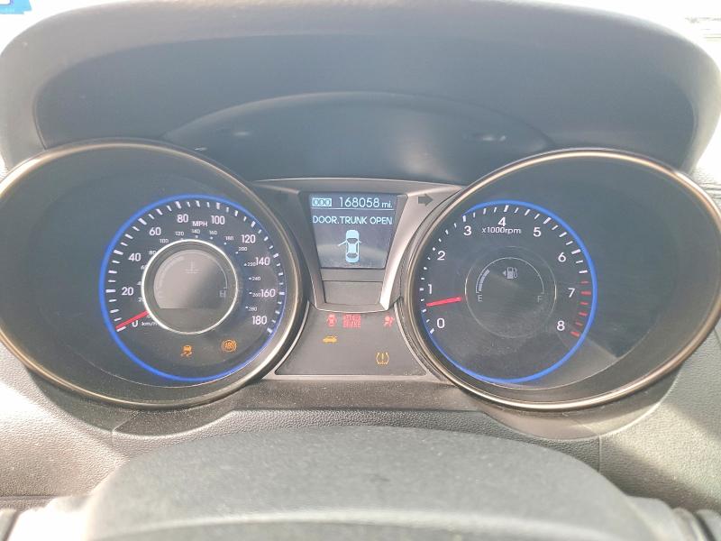 2013 Hyundai Genesis VIN KMHHU6KJ9DU101192 COPART salvage auction — REAR END, Tx - Salvage Vehicle Title, sold $400 on 2026-07-28 (photo 9)