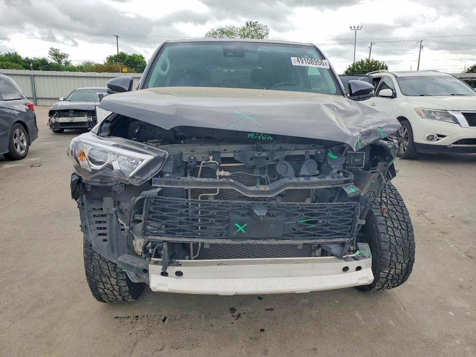 2022 Toyota 4runner VIN JTENU5JR4N5986529 COPART salvage auction — FRONT END, Tx - Salvage Vehicle Title, sold $16,200 on 2026-07-09 (photo 5)