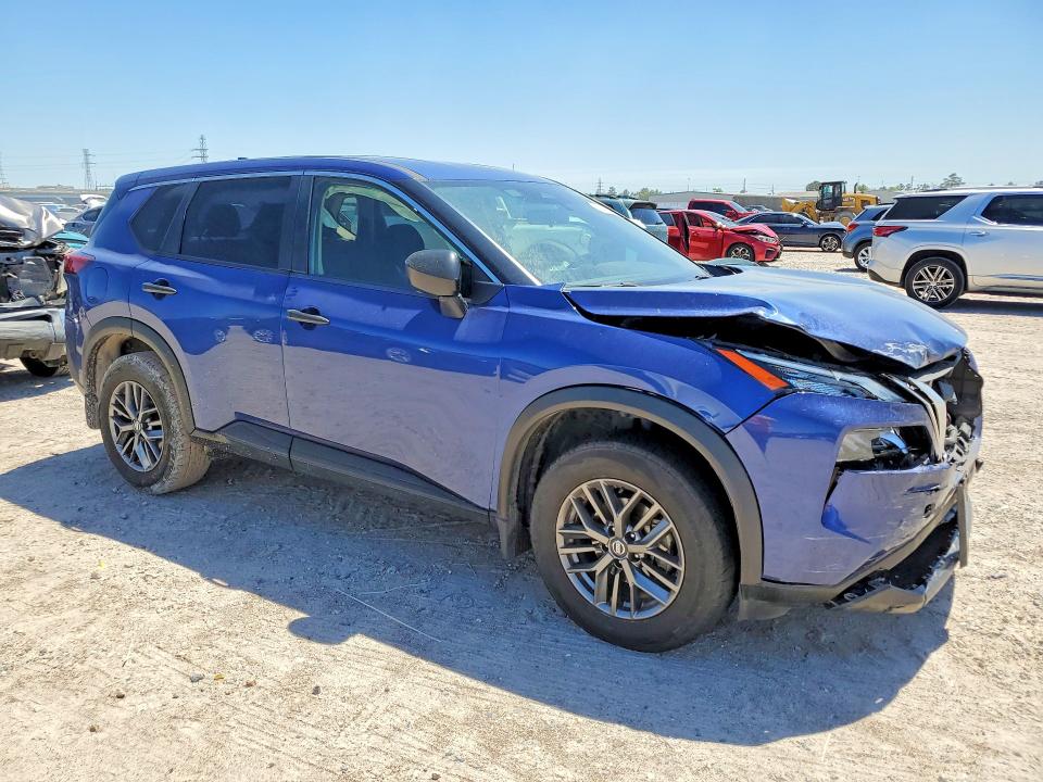 2021 Nissan VIN JN8AT3AA5MW013936 COPART salvage auction — FRONT END, TX - SALVAGE VEHICLE TITLE, sold $4,600 on 2026-07-31 (photo 4)