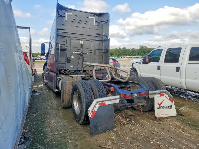 2023 Volvo Vnl VIN 4V4NC9EH9PN608424 COPART salvage auction — ALL OVER, Tx - Nonrepairable Title, sold $12,200 on 2026-07-16 (photo 3)
