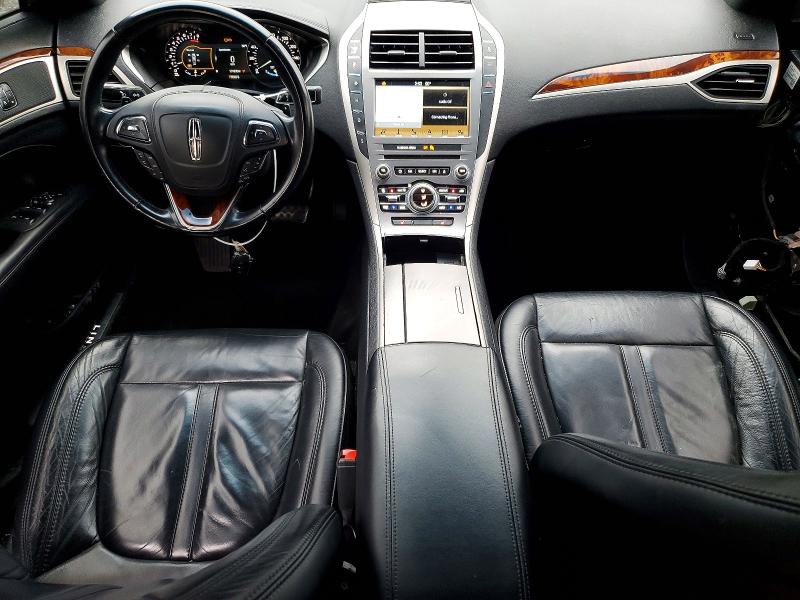 2017 Lincoln Mkz VIN 3LN6L5D98HR664528 COPART salvage auction — SIDE, Md - Cert Of Salvage > 75% Damage, sold $1,250 on 2026-07-17 (photo 8)