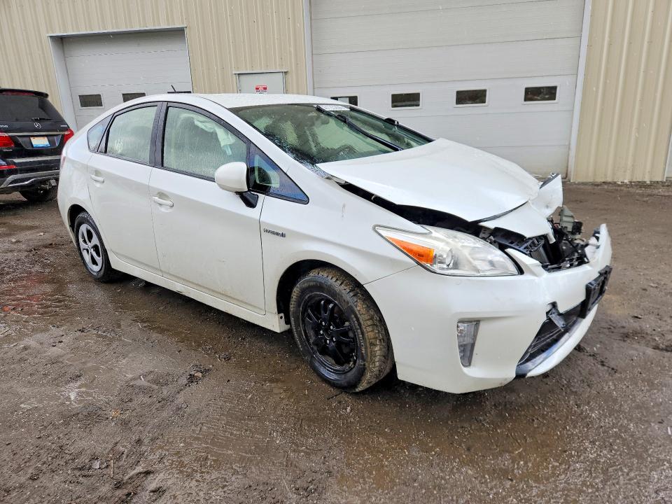 2015 Toyota Prius VIN JTDKN3DU0F1876188 COPART salvage auction — FRONT END, Vt - Cert Of Title-Salvage Vehicle, sold $1,750 on 2026-07-20 (photo 4)