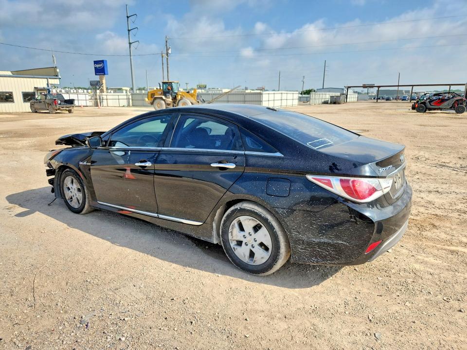2012 Hyundai Sonata VIN KMHEC4A43CA032960 COPART salvage auction — FRONT END, Tx - Salvage Vehicle Title, sold $600 on 2026-07-08 (photo 2)