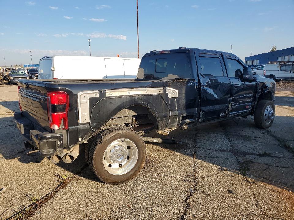 2026 Ford F450 VIN 1FT8W4DM7TED07436 COPART salvage auction — REAR END, Salvage Title, sold $61,500 on 2026-07-10 (photo 3)