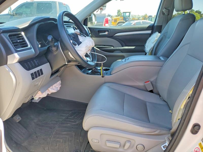 2016 Toyota Highlander VIN 5TDKKRFH3GS163656 COPART salvage auction — FRONT END, Ca - Salvage Certificate, sold $5,800 on 2026-07-06 (photo 7)