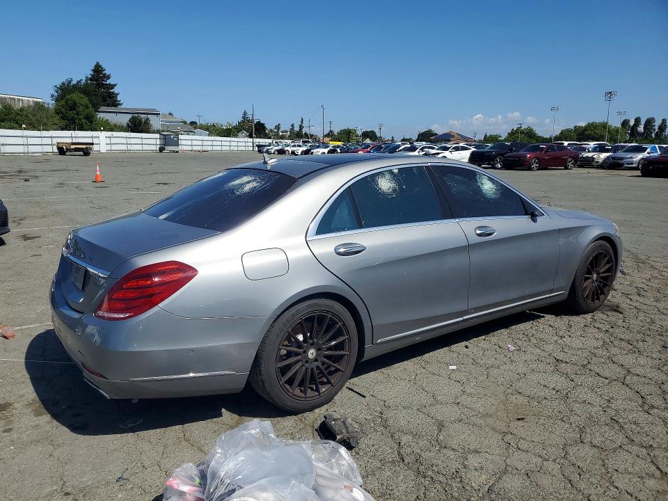 2015 Mercedes-benz S-klasse VIN WDDUG8CB3FA086664 COPART salvage auction — VANDALISM, Ca - Dis/Dlr/Exp Only Clean Title, sold $5,800 on 2026-07-27 (photo 3)