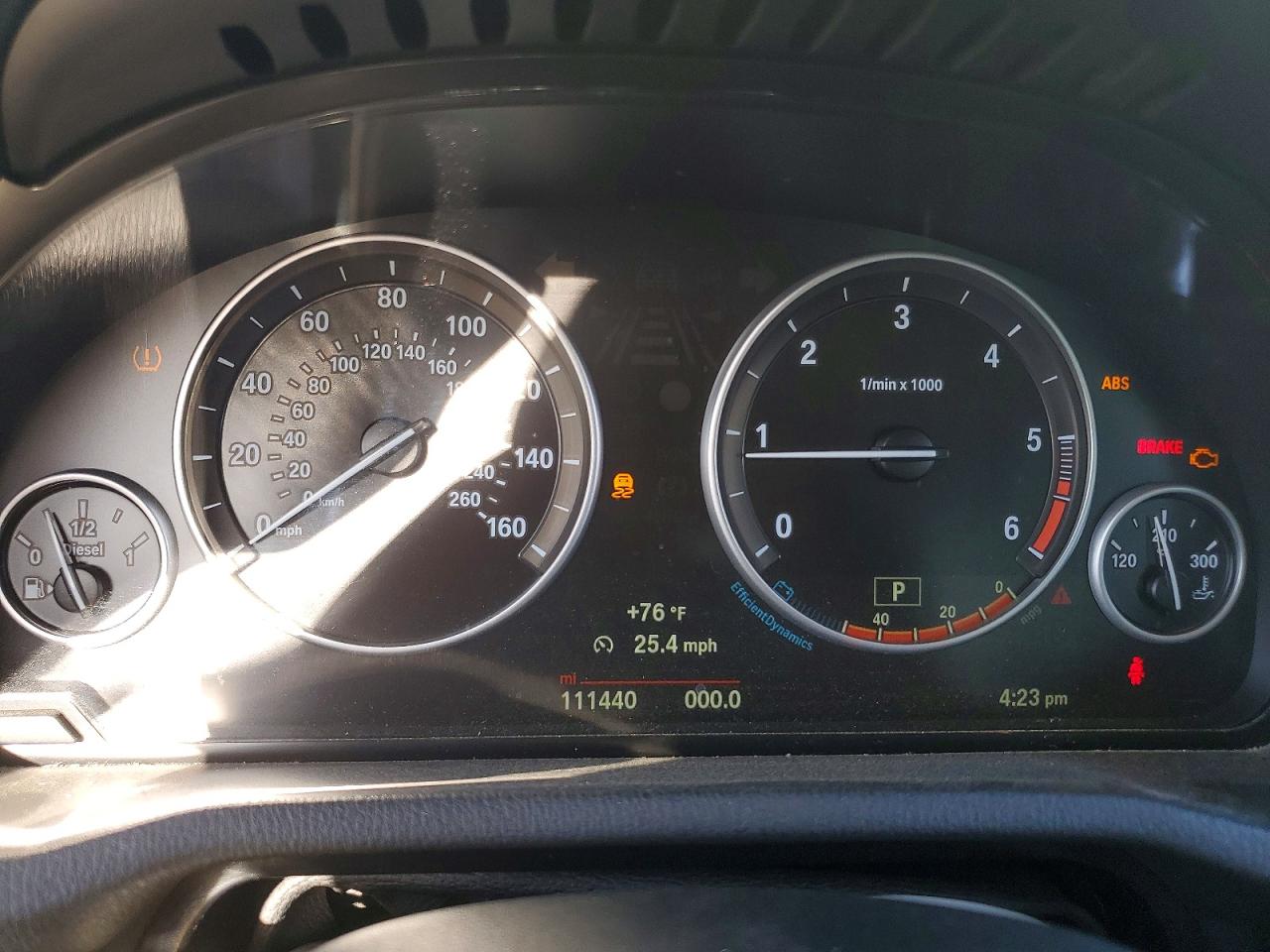 2015 BMW X3 VIN 5UXWY3C56F0E97917 COPART salvage auction — Minor Dent/Scratches, CA - DIS/DLR/EXP ONLY CLEAN TITLE (P), sold $3,450 on 2026-07-03 (photo 9)