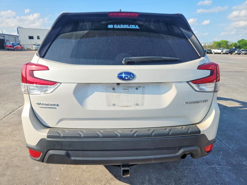 2020 Subaru Forester VIN JF2SKAJC0LH606424 COPART salvage auction — BURN, TX - NONREPAIRABLE TITLE, sold $200 on 2026-07-16 (photo 6)