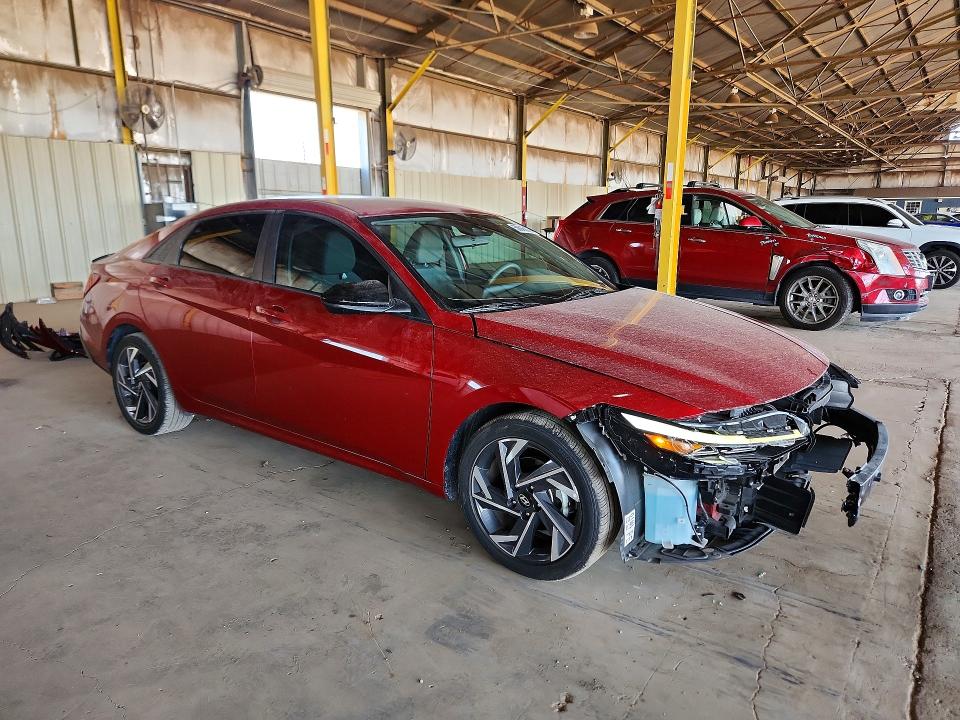 2025 Hyundai Elantra VIN KMHLM4DG1SU976098 COPART salvage auction — FRONT END, Salvage Title, sold $6,200 on 2026-07-27 (photo 4)