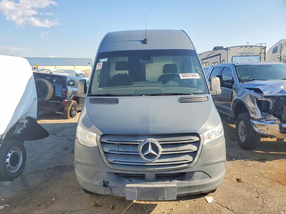 2019 Mercedes-benz Sprinter VIN WD4PF0CD7KP039843 COPART salvage auction — MECHANICAL, Wa - Vehicle Cert Of Ownership-Titl, sold $13,200 on 2026-07-08 (photo 5)