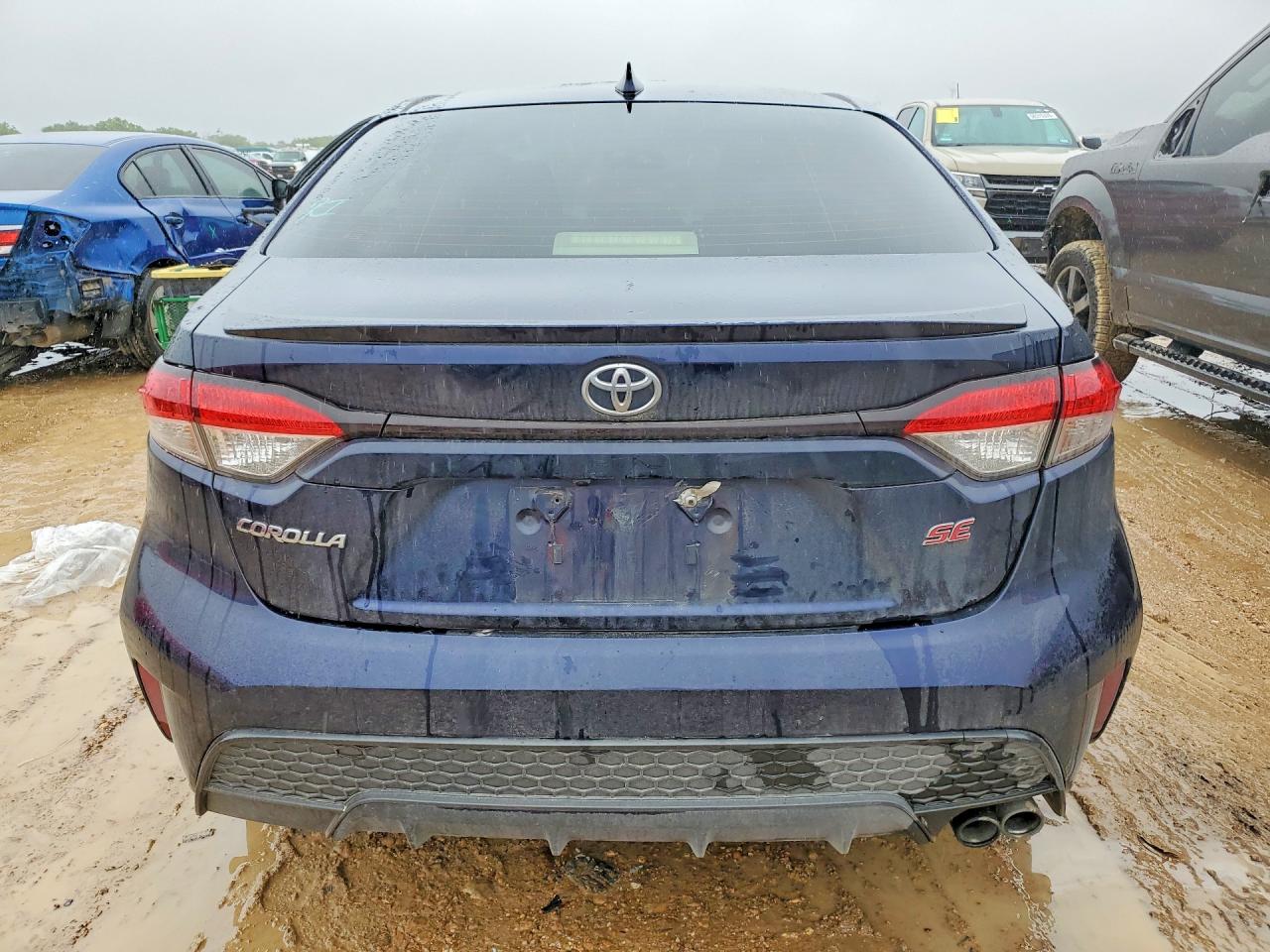 2020 Toyota Corolla VIN JTDS4RCE3LJ038166 COPART salvage auction — Side, TX - SALVAGE VEHICLE TITLE, sold $6,800 on 2026-07-02 (photo 6)