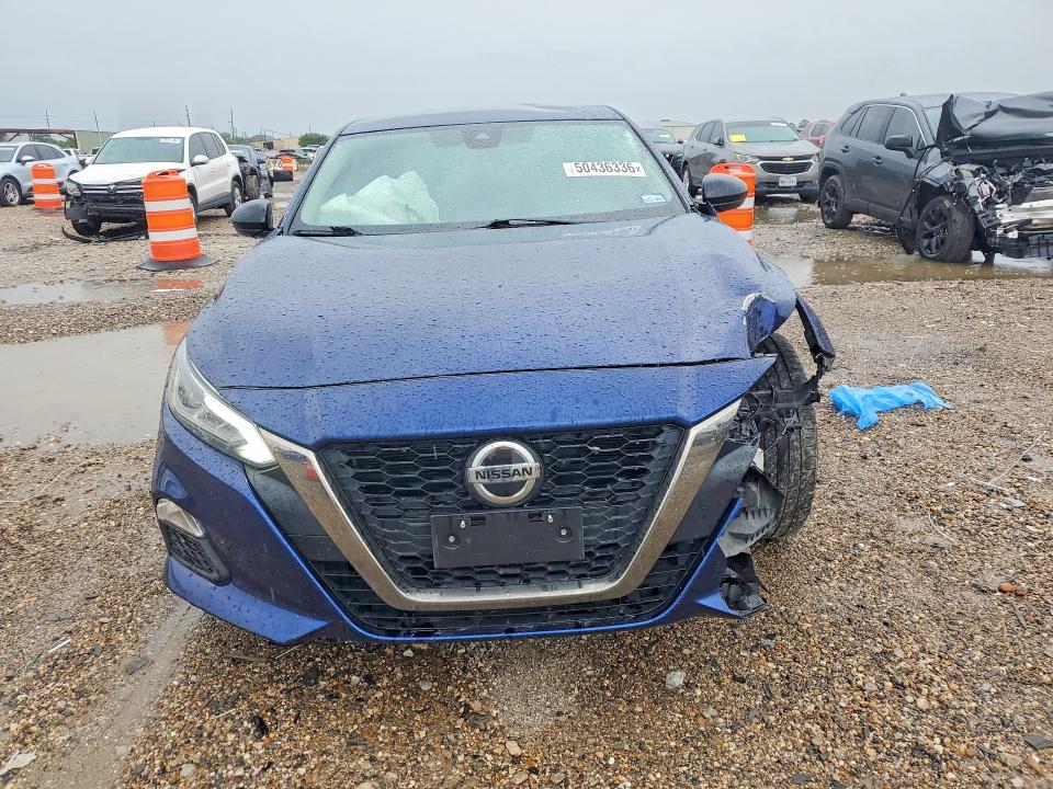 2022 Nissan Altima VIN 1N4BL4CV4NN416051 COPART salvage auction — FRONT END, TX - SALVAGE VEHICLE TITLE, sold $3,050 on 2026-07-02 (photo 5)