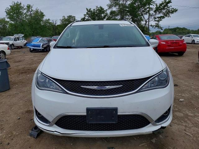 2019 Chrysler Pacifica VIN 2C4RC1BGXKR539930 COPART salvage auction — SIDE, Md - Cert Of Salvage > 75% Damage, sold $2,750 on 2026-07-02 (photo 5)