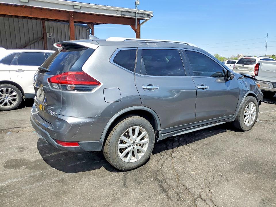 2020 Nissan Rogue VIN JN8AT2MV9LW108054 COPART salvage auction — ROLLOVER, In - Dis/Dlr/Exp Only Clean Title, sold $2,500 on 2026-07-07 (photo 3)