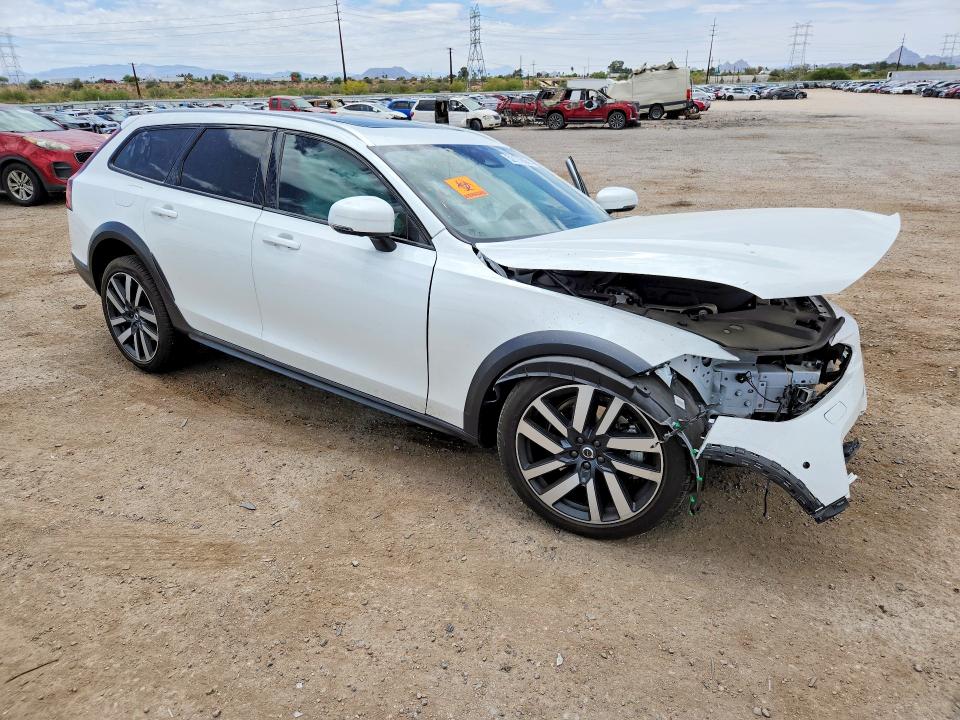 2026 Volvo V90 VIN YV4062NLXT1205740 COPART salvage auction — FRONT END, AZ - CERT OF TITLE - SALVAGE, sold $3,100 on 2026-07-24 (photo 4)