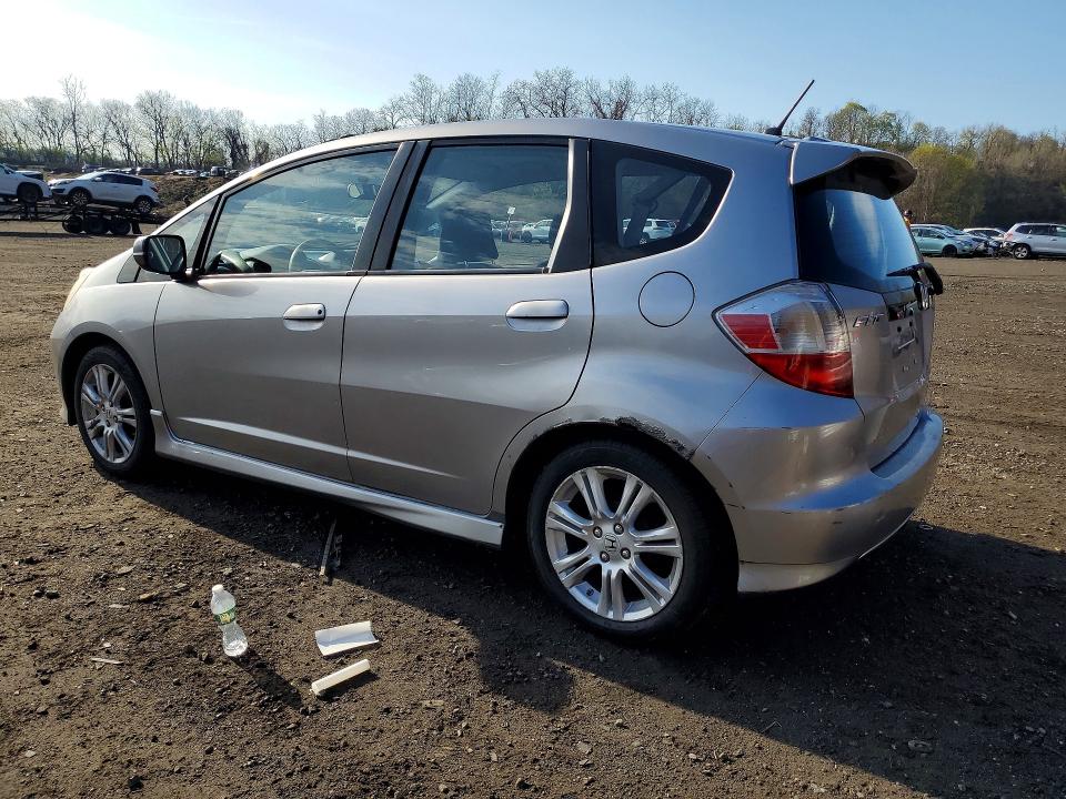 2009 Honda Fit VIN JHMGE87469S006246 COPART salvage auction — MINOR DENT/SCRATCHES, Ny - Mv-37 Statement Of Abnd Veh, sold $525 on 2026-07-30 (photo 2)