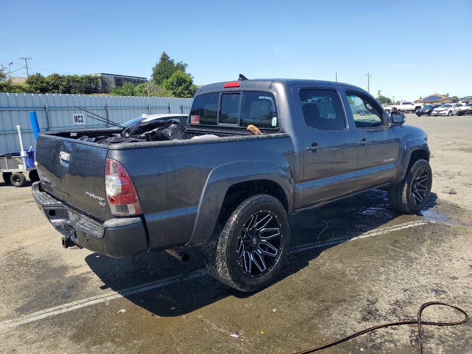 2014 Toyota Tacoma VIN 5TFJU4GN7EX058221 COPART salvage auction — MINOR DENT/SCRATCHES, Ca - Certificate Of Title, sold $5,200 on 2026-07-21 (photo 3)