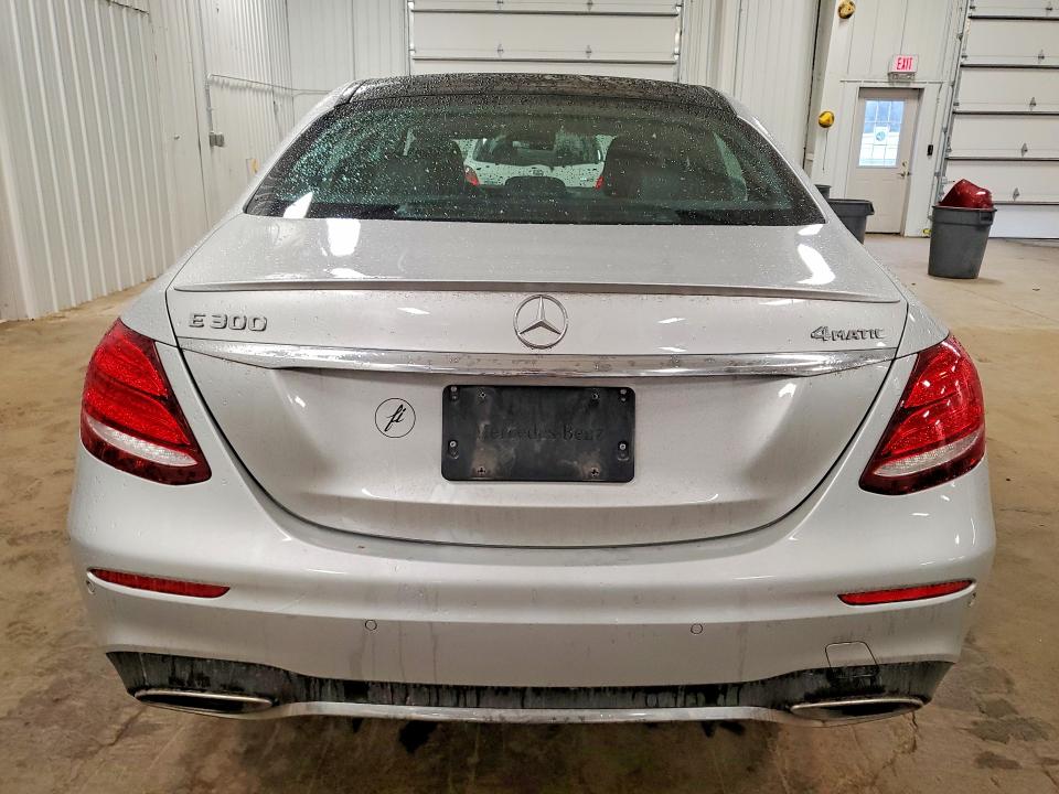 2017 Mercedes-benz E-klasse VIN WDDZF4KB3HA188097 COPART salvage auction — SIDE, Mn - Cert Of Title-Salvage, sold $12,800 on 2026-08-04 (photo 6)