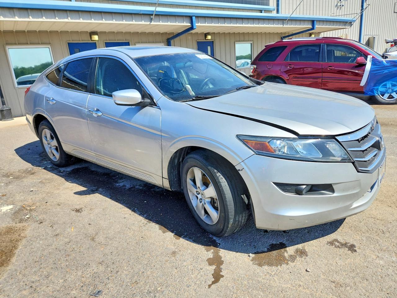 2011 Honda Accord Crosstour VIN 5J6TF1H3XBL002219 COPART salvage auction — Side, TN - SALVAGE CERTIFICATE, sold $575 on 2026-07-02 (photo 4)