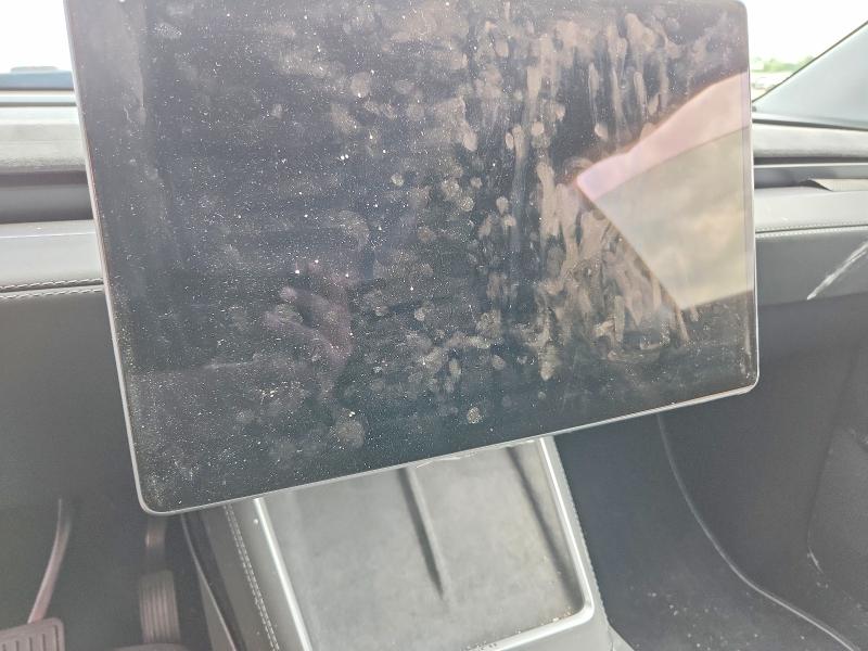 2026 Tesla Model y VIN 7SAYGDEE4TA383716 COPART salvage auction — FRONT END, Tx - Salvage Vehicle Title, sold $7,800 on 2026-07-22 (photo 9)