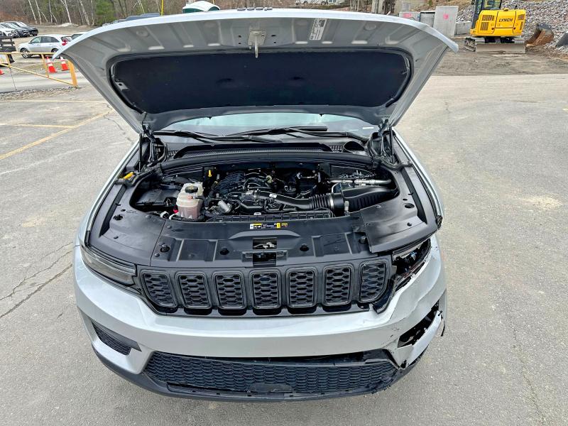 2025 Jeep Cherokee VIN 1C4RJHAGXS8656063 COPART salvage auction — FRONT END, Fl - Certificate Of Title, sold $20,800 on 2026-07-29 (photo 9)