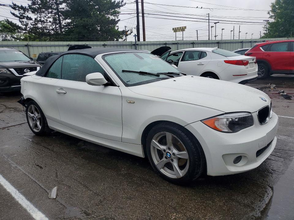 2013 BMW 1er VIN WBAUN1C54DVR00891 COPART salvage auction — REAR END, Oh - Cert Of Title-Salvage, sold $800 on 2026-07-17 (photo 4)