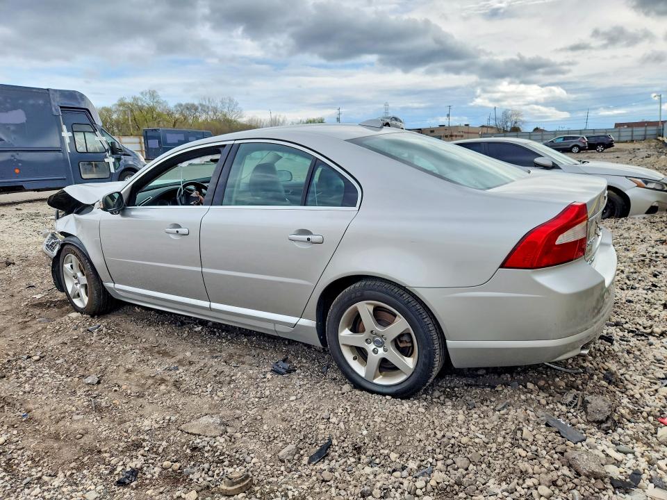 2008 Volvo S80 VIN YV1AH992981064348 COPART salvage auction — FRONT END, WI - JUNKED VEHICLE BILL OF SALE, sold $250 on 2026-07-13 (photo 2)