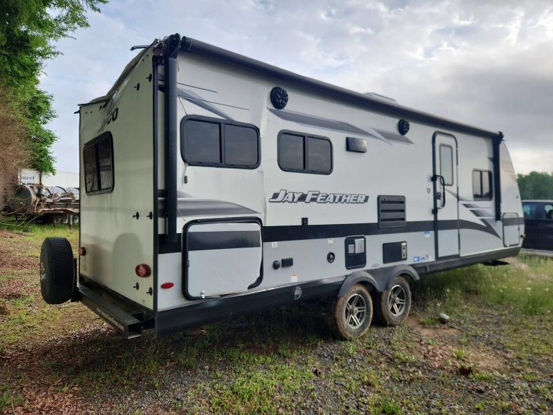 2022 Jayco Jay feather VIN 1UJBJ0BN2N1J60204 COPART salvage auction — REAR END, TX - SALVAGE VEHICLE TITLE, sold $80 on 2026-07-30 (photo 4)