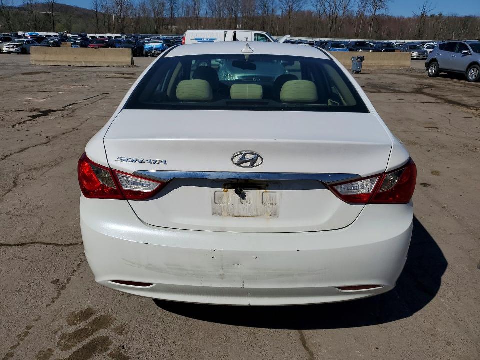 2012 Hyundai Sonata VIN 5NPEB4AC3CH411089 COPART salvage auction — MINOR DENT/SCRATCHES, NY - CERTIFICATE OF TITLE, sold $350 on 2026-07-02 (photo 6)