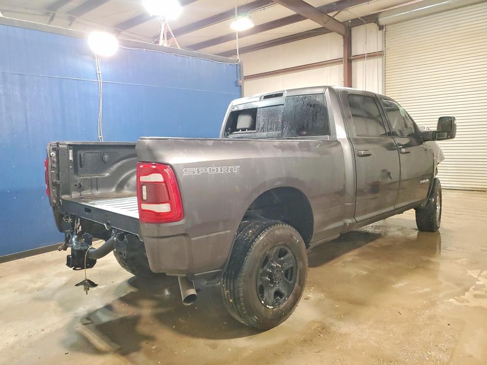 2024 Ram VIN 3C6UR5DL8RG203601 COPART salvage auction — FRONT END, Va - Cert Of Title - Salvage, sold $9,200 on 2026-07-29 (photo 3)