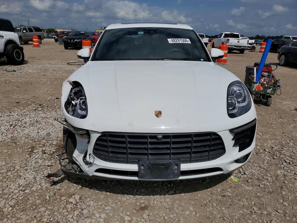 2017 Porsche Macan VIN WP1AA2A51HLB09390 COPART salvage auction — FRONT END, TX - SALVAGE VEHICLE TITLE, sold $6,300 on 2026-07-02 (photo 5)
